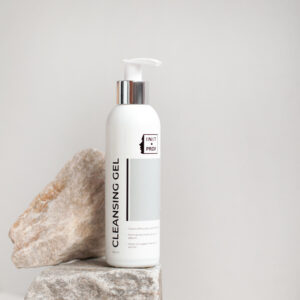 INIT PROF Очищающий гель для всех типов кожи / Cleansing Gel for All Skin Types 200 мл